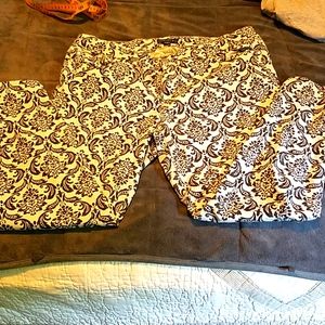 Great condition black and white design jeans